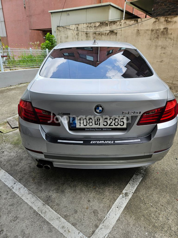 BMW 528i 4WD 13년식 18만키로 경정비완료.--4
