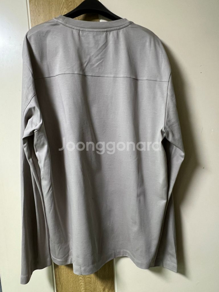 (새상품) 한섬 DKNY 22SS 긴팔티셔츠--1