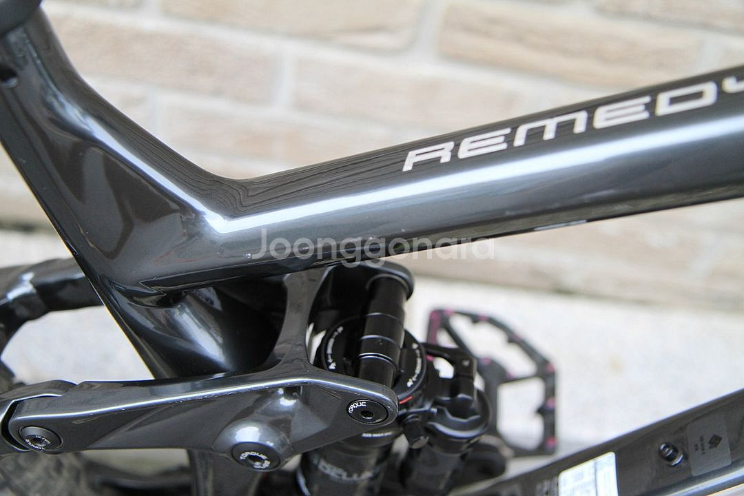 트렉 산악자전거 MTB 레머디8, 21년 m/l.--5