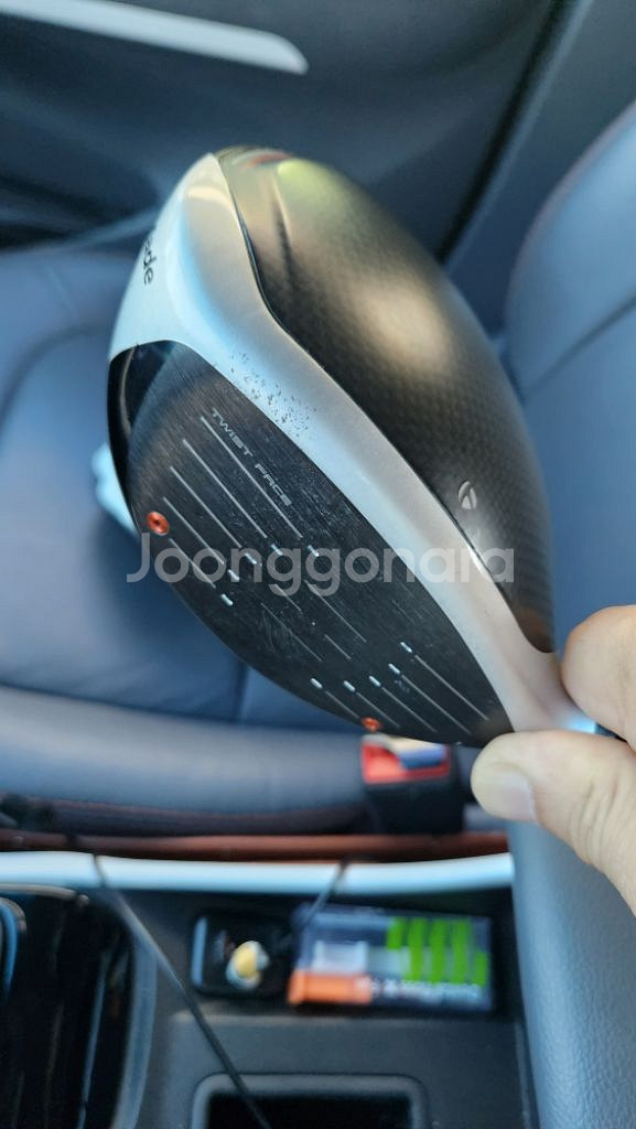 테일러메이드 M5 드라이버 팝니다. 헤드만(8만) 가--6