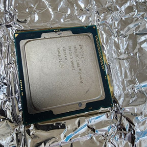 인텔 i5 4690 cpu 팝니다.