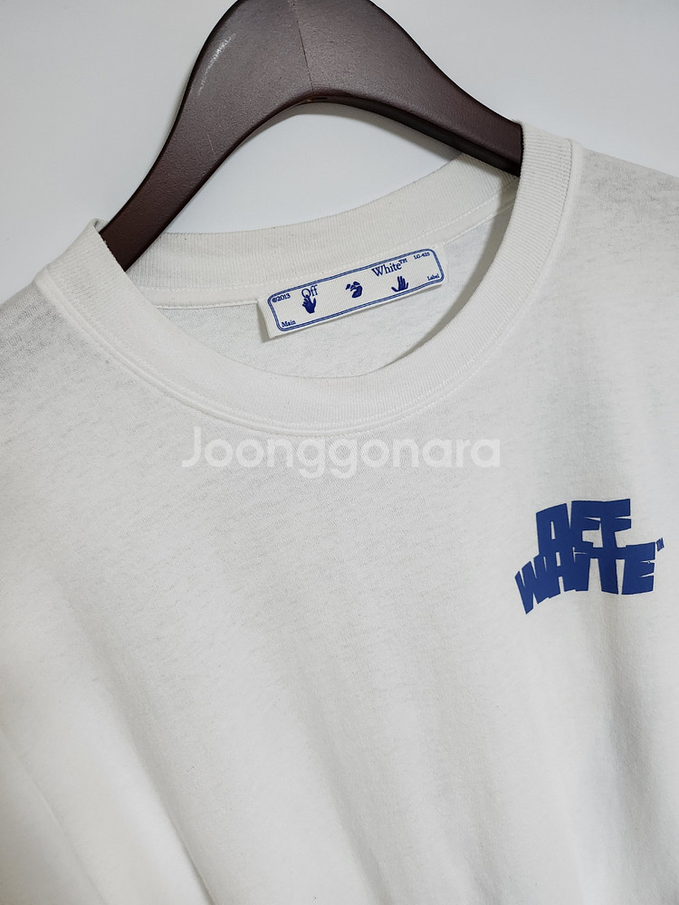 [S] 오프화이트 핸드애로우 오버핏 반팔티셔츠--3