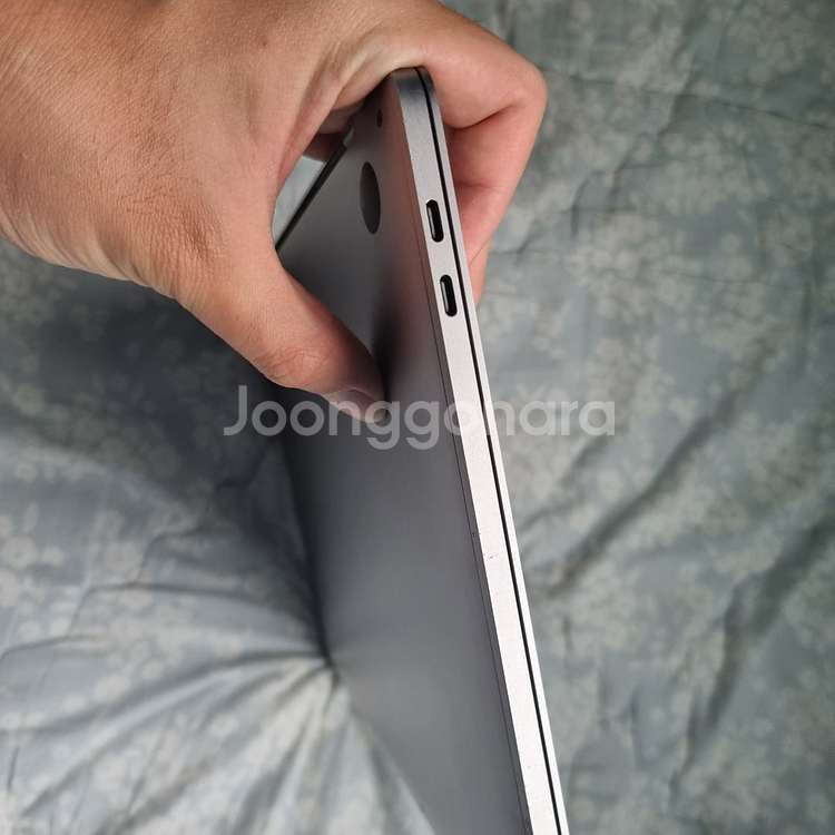 2019 유럽모델 맥북프로 13인치 터치바 i5--2