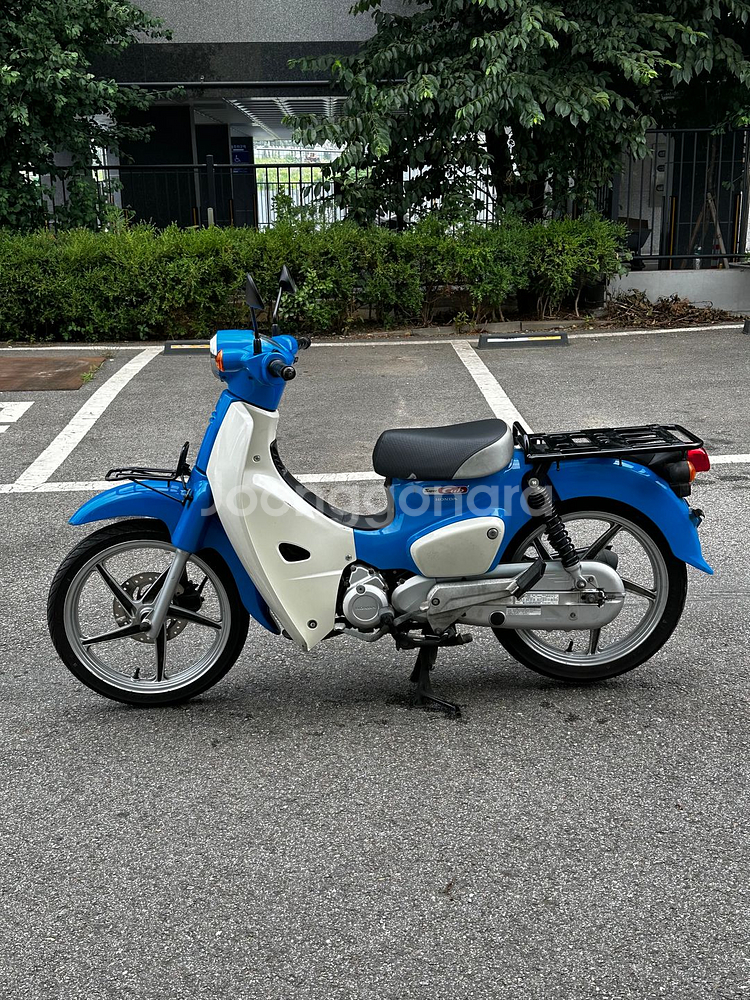 혼다 슈퍼커브110cc 23년식--2