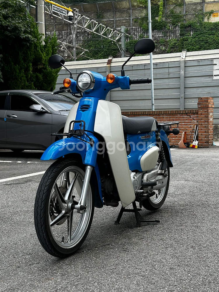 혼다 슈퍼커브110cc 23년식--1