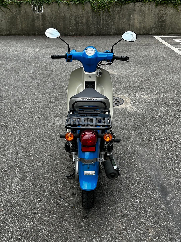 혼다 슈퍼커브110cc 23년식--4