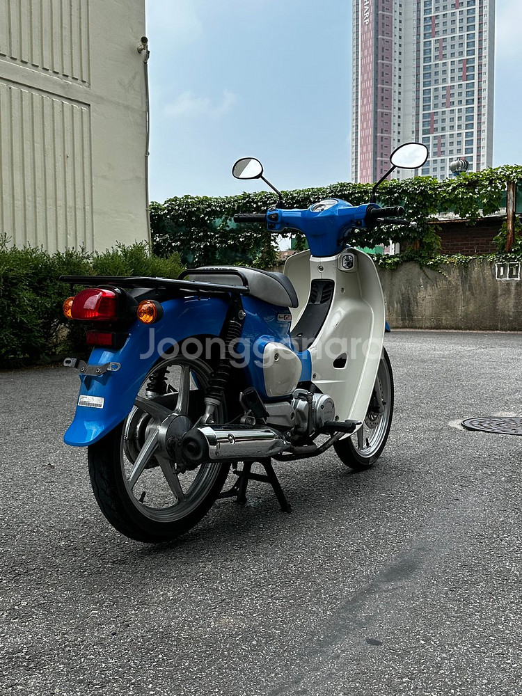 혼다 슈퍼커브110cc 23년식--5