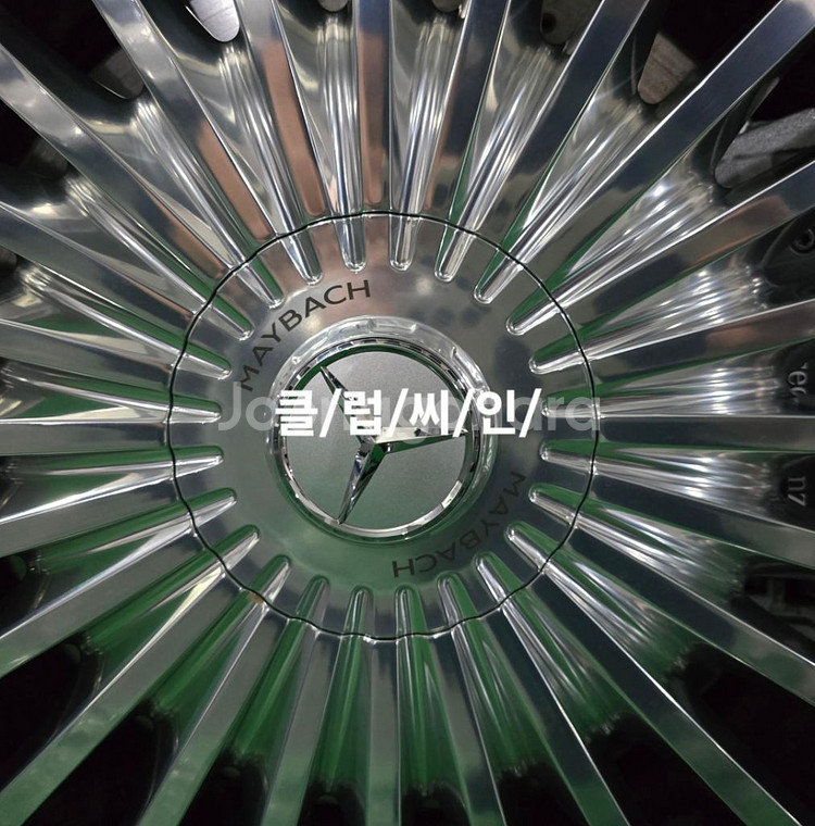 완전신품급 마이바흐GLS600 23인치 휠--1