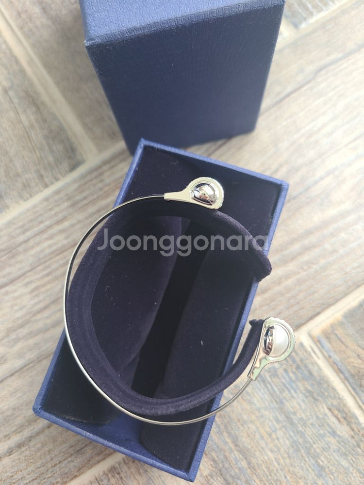 스와로브스키 셀레스틴 팔찌 25000원--4