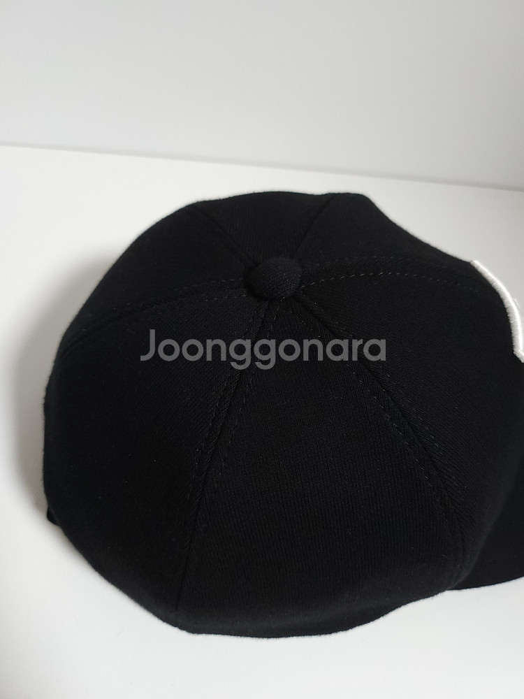 [M] 버버리 TB 자수 모노그램 볼캡 모자--3