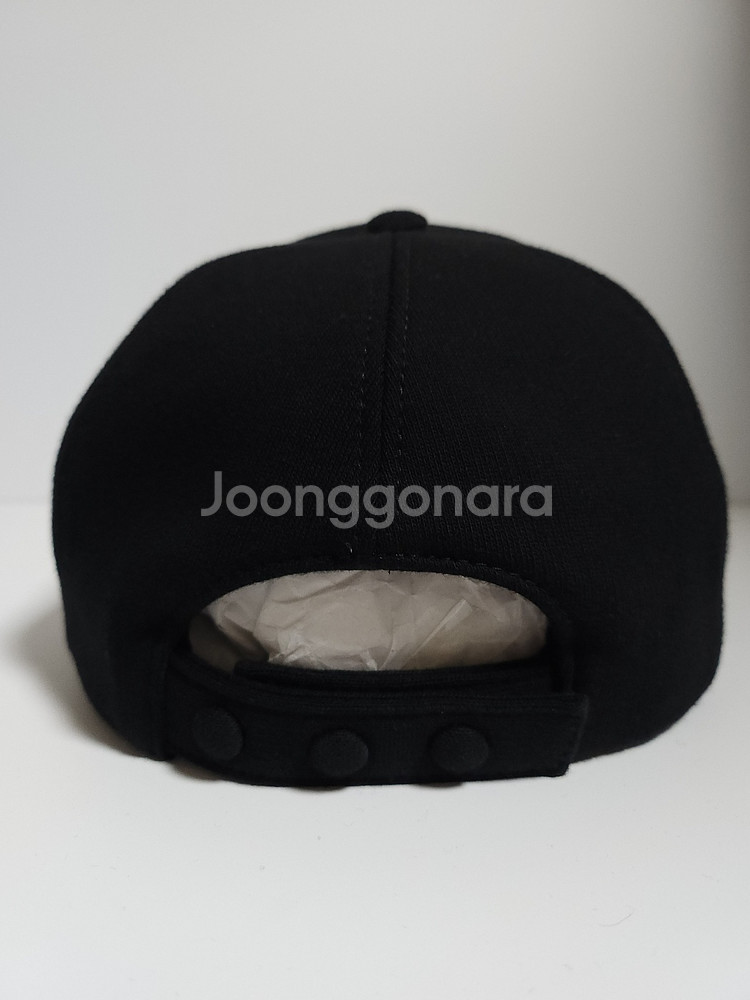 [M] 버버리 TB 자수 모노그램 볼캡 모자--4