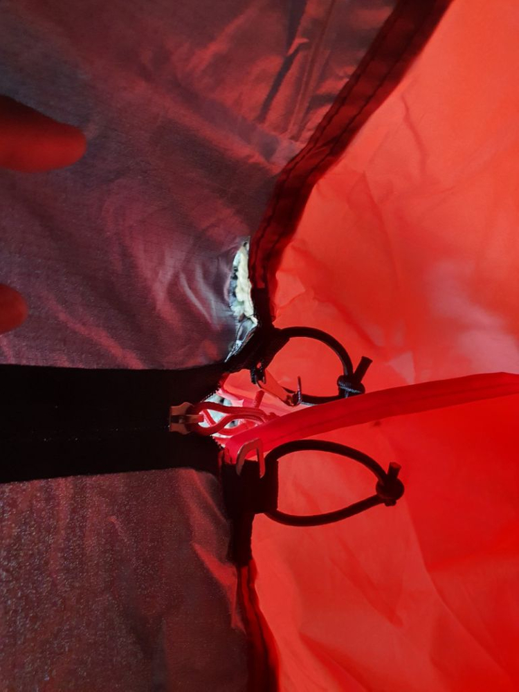 홀리데이타프스크린--3