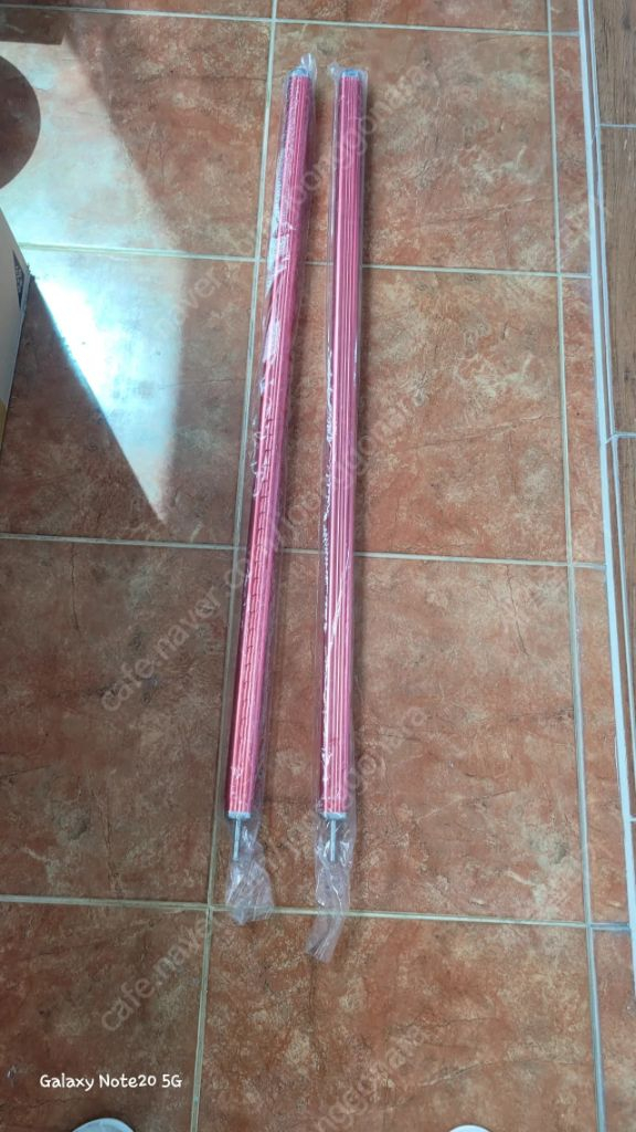 홀리데이타프스크린--4