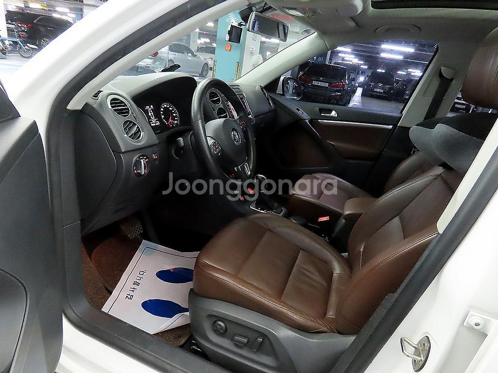 @12년식 티구안 2.0 TDI 블루모션 프리미엄 전--5