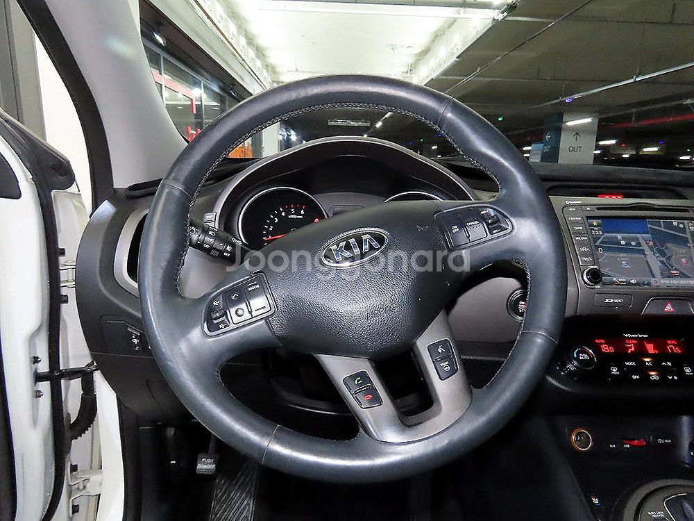@13년식 더 뉴스포티지R 디젤 R2.0 2WD 프레--7