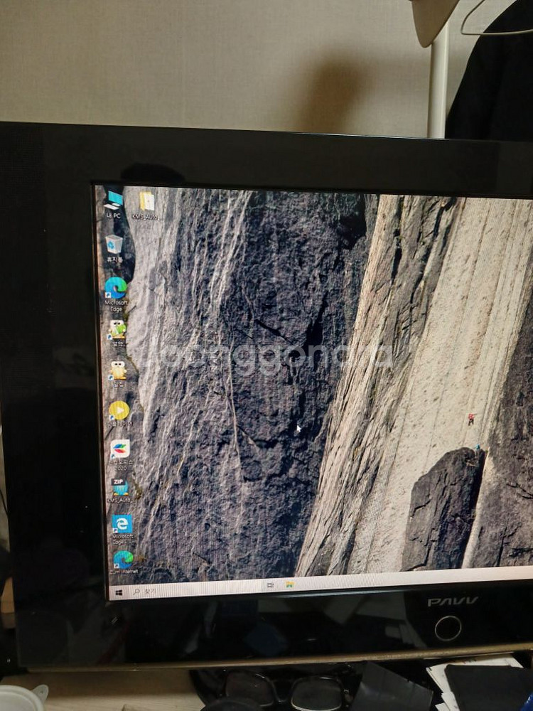 데스크탑 컴퓨터--3