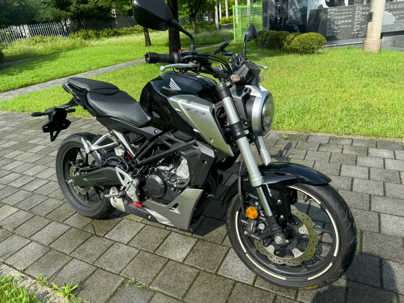 혼다 cb125r 19년형 abs모델 판매합니다