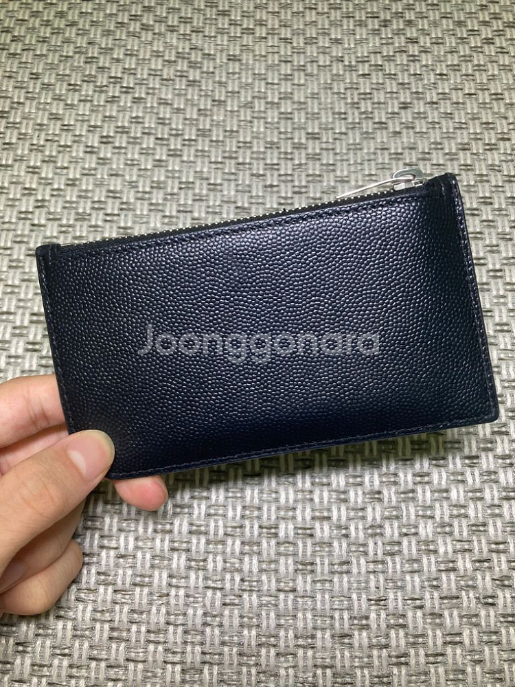 입생로랑 지퍼 카드지갑 블랙--1