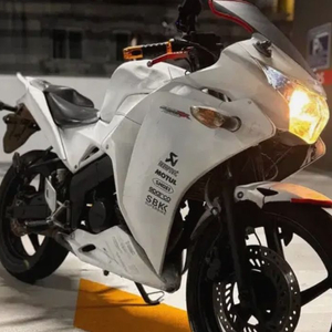 cbr125