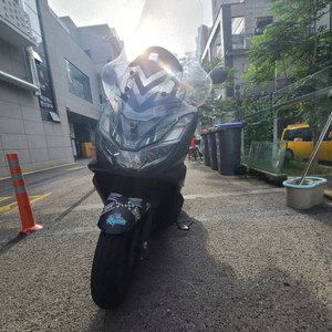 22년식 pcx125 팝니다