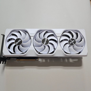 RTX 4080 SUPER WHITE 팝니다.