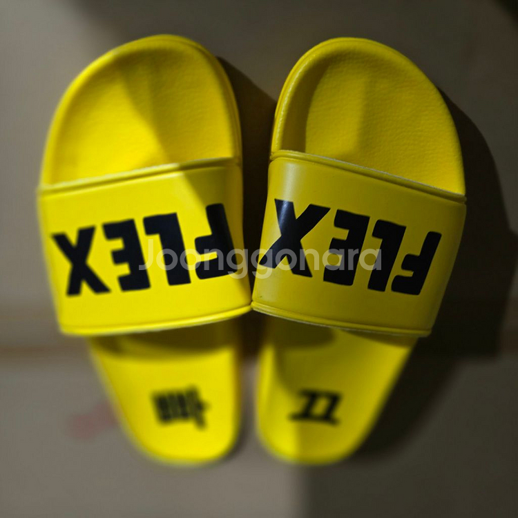 새상품 #FLEX_염따빠크슬리퍼100족 <<30만원>>--1