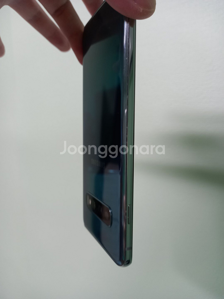 갤럭시 S10 깨끗한 기기 팝니다.--5