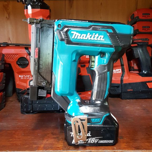 마끼다 DPT353Z충전타카.사진그대로