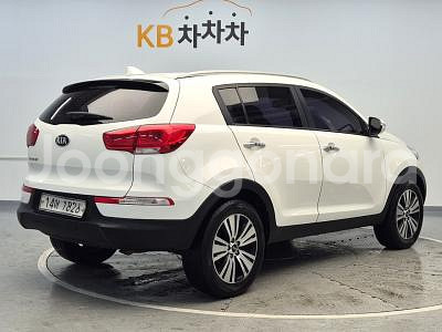 @14년식 더 뉴스포티지R 디젤 R2.0 2WD 프레--2