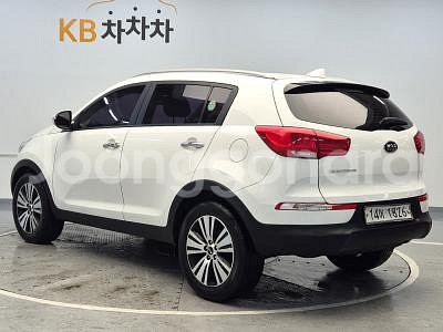 @14년식 더 뉴스포티지R 디젤 R2.0 2WD 프레--1