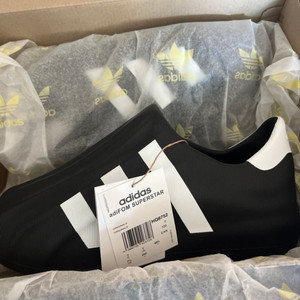 아디폼 슈퍼스타 255