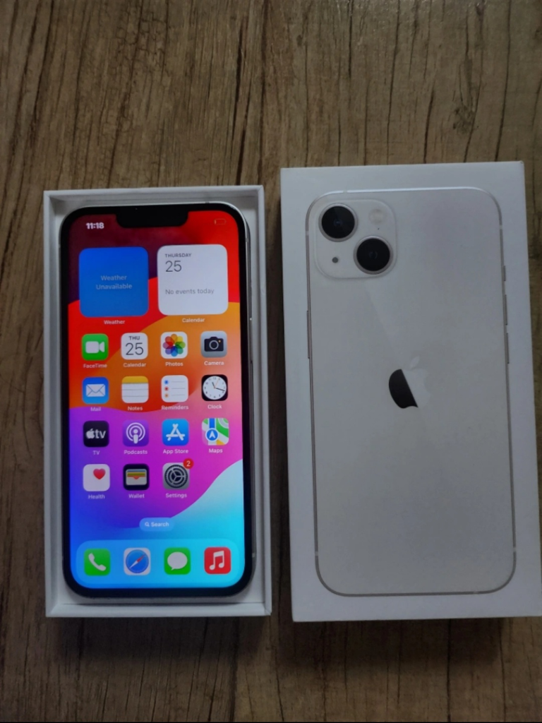 iPhone 13 128gb white