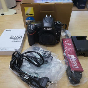 니콘 풀프레임 DSLR D750 (9600컷)