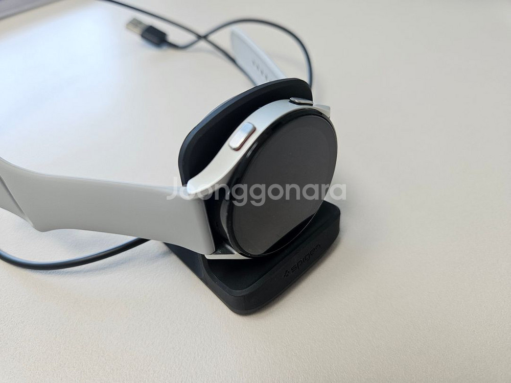 갤럭시워치4 실버 44mm lte 택포--2
