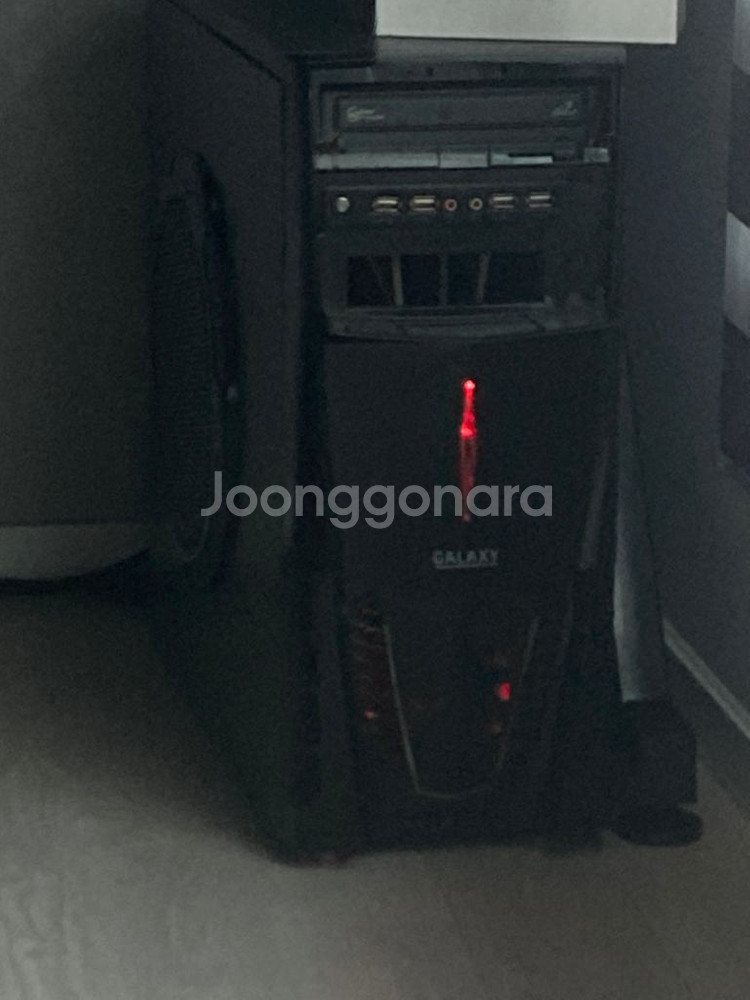 컴퓨터 판매합니다.--0