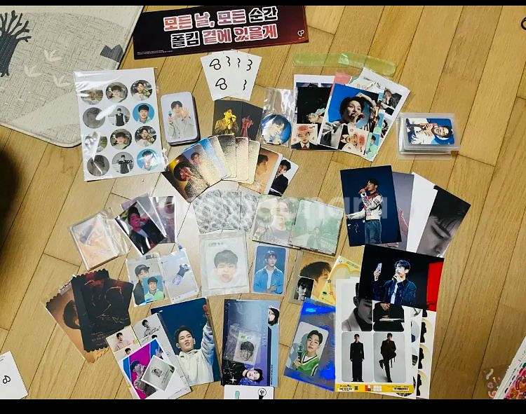 폴킴 굿즈, CD, 응원봉, 폴세계티셔츠, 폴세계수건등--6