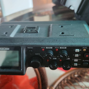 tascam 타스캠 dr 70d 녹음 레코더