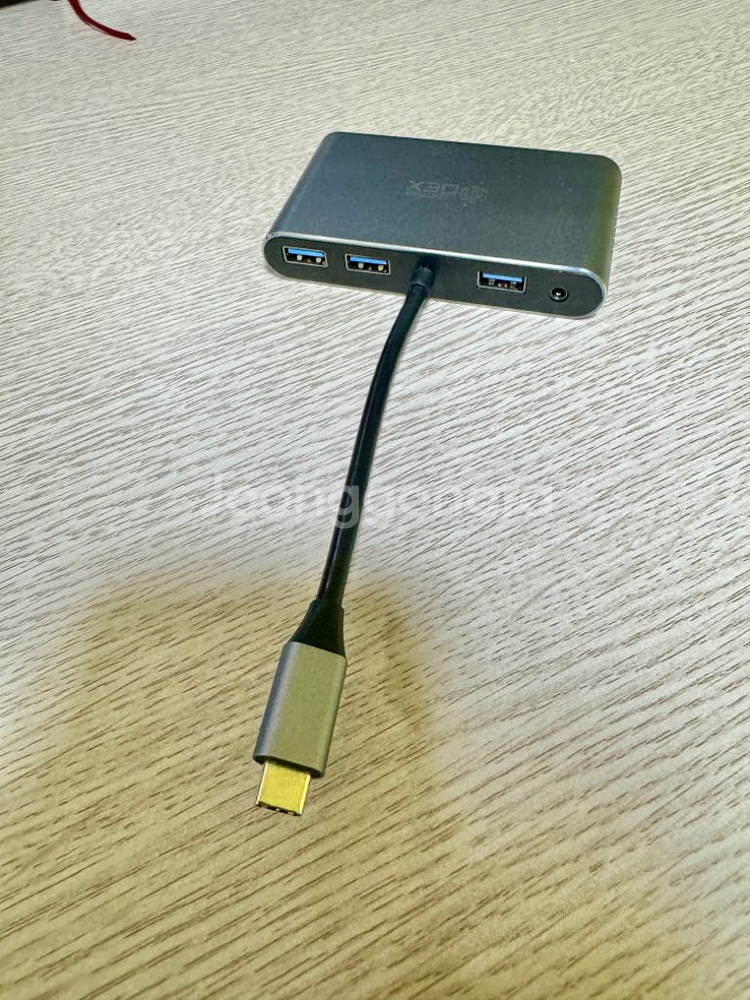 [민트급 제품] HDMI 멀티포트 허브 8in1 USB--3