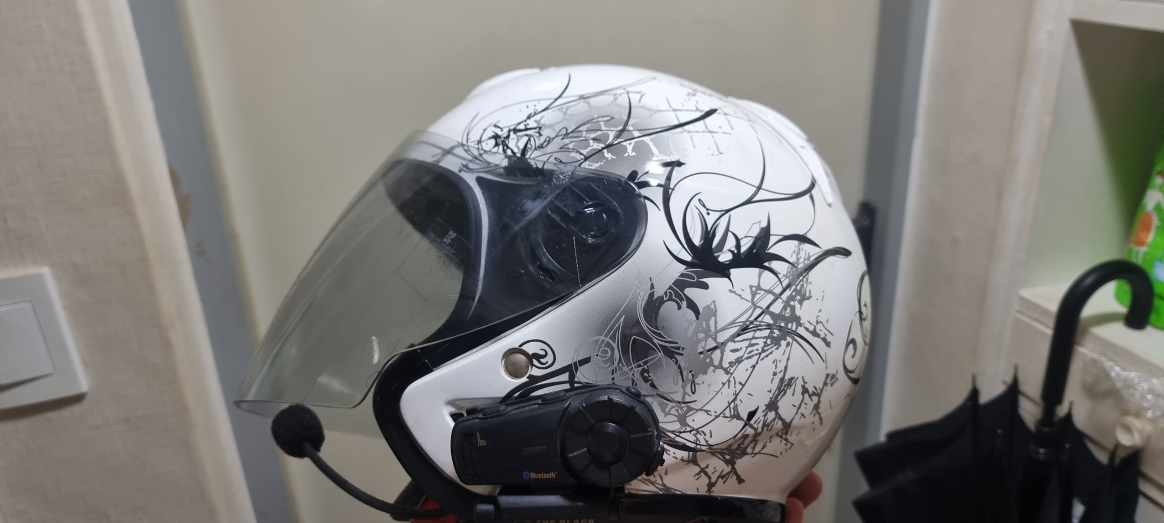 HJC 홍진 헬멧 + 세나 더 블랙 블루투스헤드셋