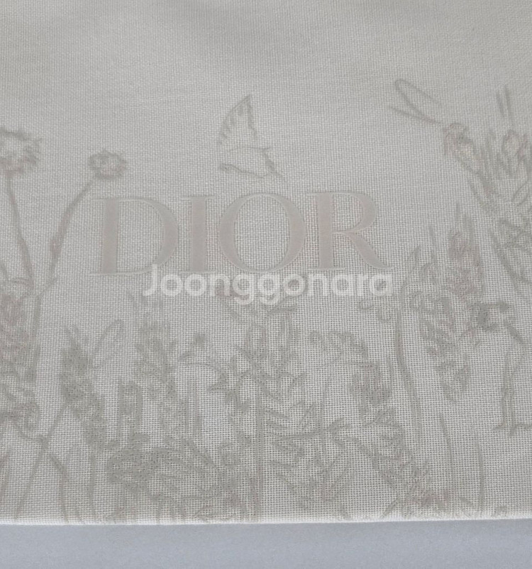 새제품)디올 Dior 마더스데이 파우치--7