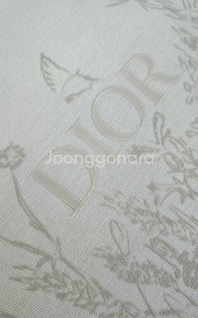 새제품)디올 Dior 마더스데이 파우치--6