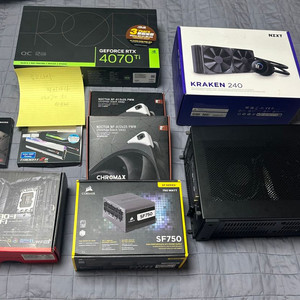 4070ti 13700kf 32gb sff 완본체 pc