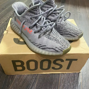 Yeezy 350 벨루가 사이즈 9