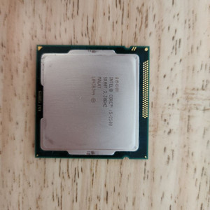 인텔 i5-2500 3.3Ghz CPU