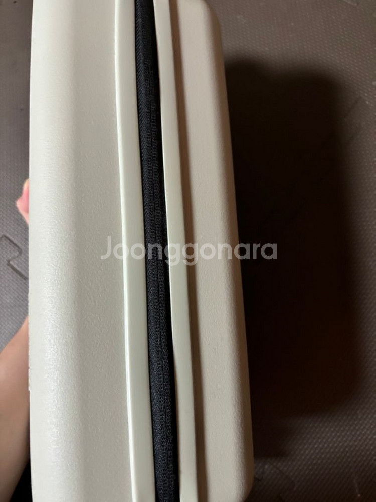 오프화이트 아모레퍼시픽 가방--4