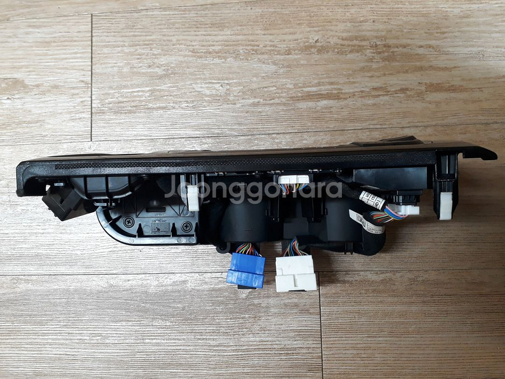 기아 올 뉴 카니발 센터콘솔 84650A9531BH7--3
