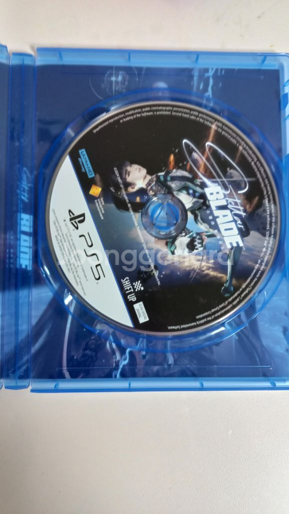 스텔라 블레이드 ps5팝니다--1