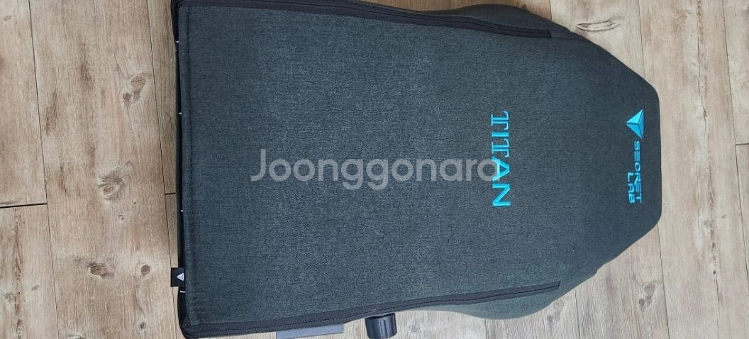 시크릿랩 타이탄 등받이 판매합니다--1