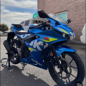 gsx-r125 1만 미만으로 구합니다