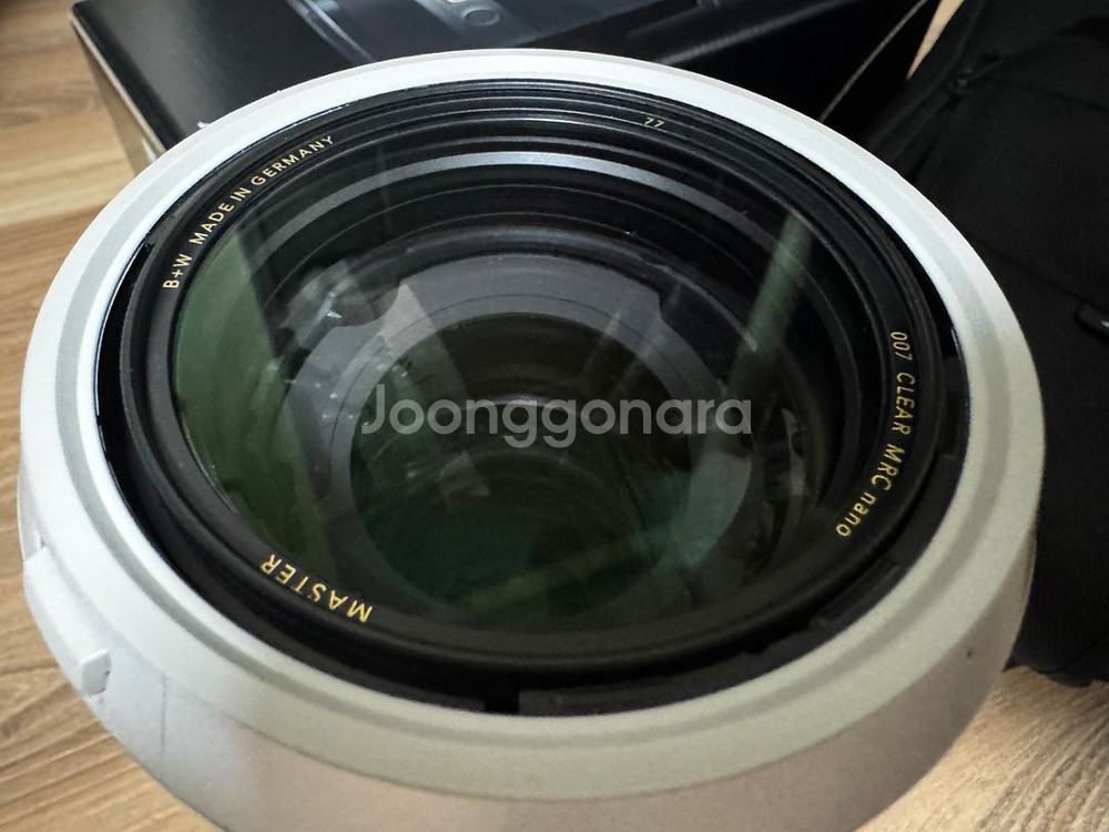 Sony SEL70200GM2--2